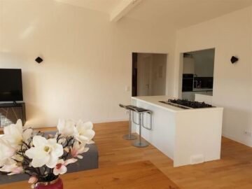 Exklusiv u. großzügig Wohnen! 4-Zi.-Dachterr.-Whg., südl. Stadtrand!, 83026 Rosenheim, Wohnung